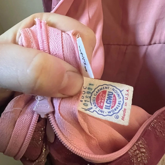 Vintage 1960s 1970s Adele Simpson Pink Metallic Chiffon Dress - Picture 16 of 16